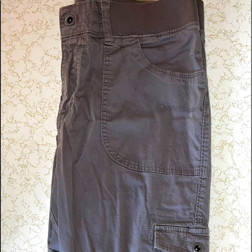 Womens 12 Capris